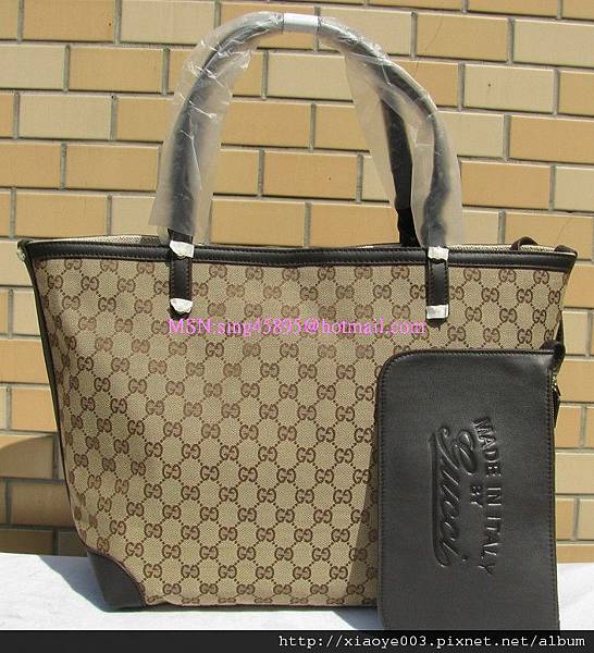 GUCCI-247209咖啡色肩背包 3000