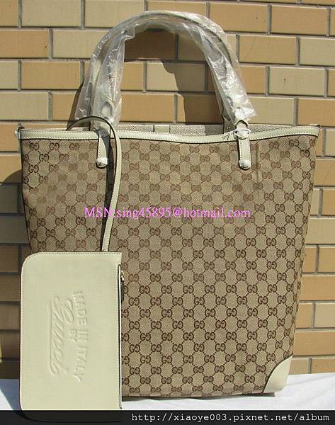 GUCCI-247220白色肩背包 3000
