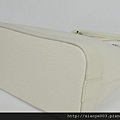 LV-M42292新款手提白色水波紋W28XH27XD11.5售價5200...jpg