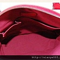 LV-M42292新款手提紅色水波紋W28XH27XD11.5售價5200...jpg