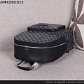 LV M41530 黑格後背包W42H31D13 (3).jpg