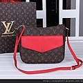 LV M41679老花配紅色女士斜背包W27H23D7.jpg