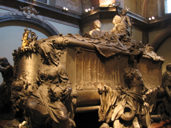 維也納的帝王棺木