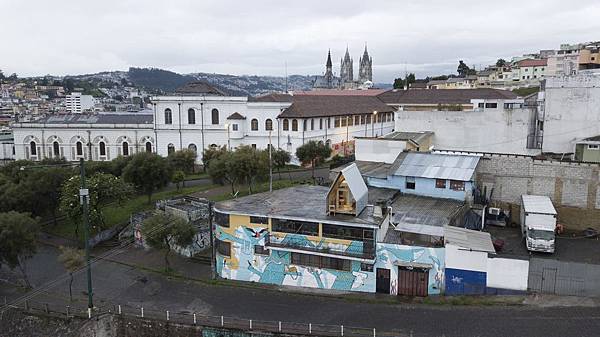 the-home-can-be-placed-on-any-flat-surface-where-there-are-connections-to-water-and-sewage-apartment-building-roofs-are-an-ideal-fit-but-finding-complexes-willing-to-host-the-structures-may-be-a-challenge-along-wit.jpg