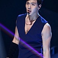 Shownu-monsta-x-39667839-333-500.jpg