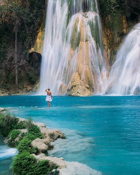 San Luis Potosí has endless blue rivers and waterfalls in Mexico0