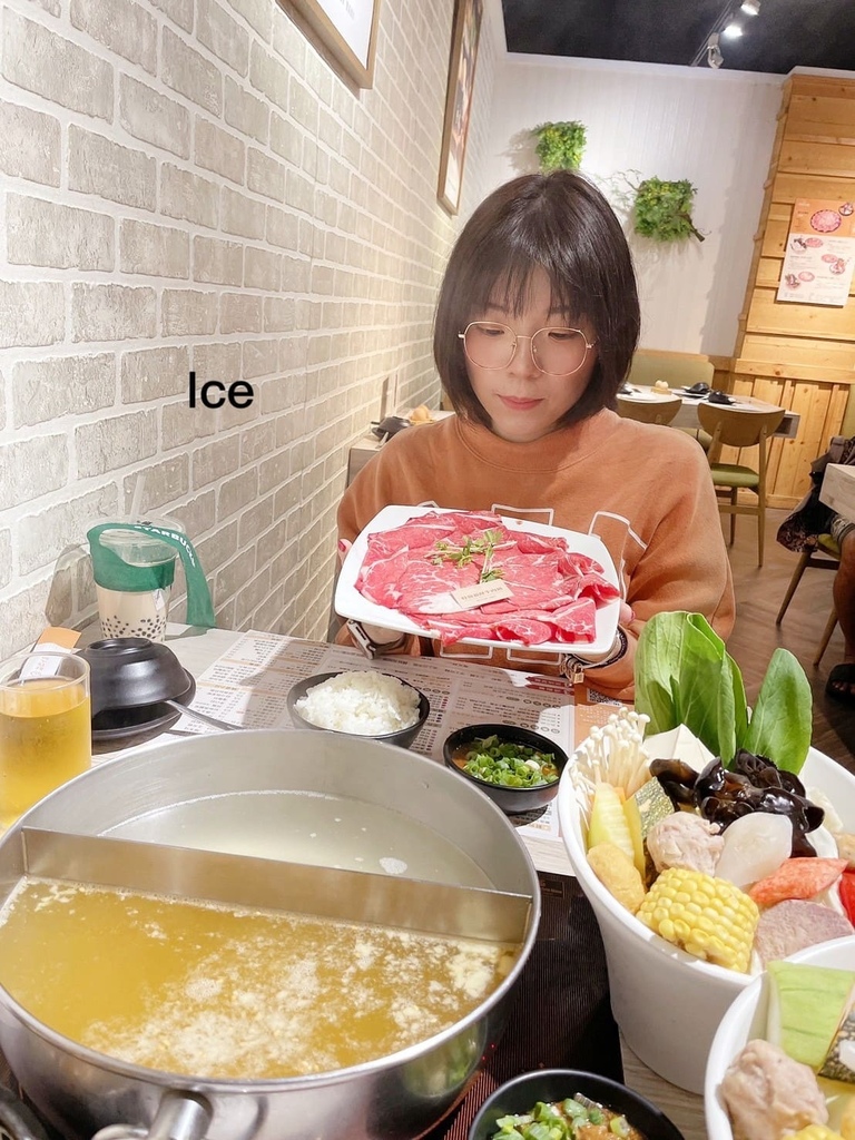 LINE_ALBUM_鮮牧火鍋_230129_16.jpg LINE_ALBUM_鮮牧火鍋_230129_16.jpg