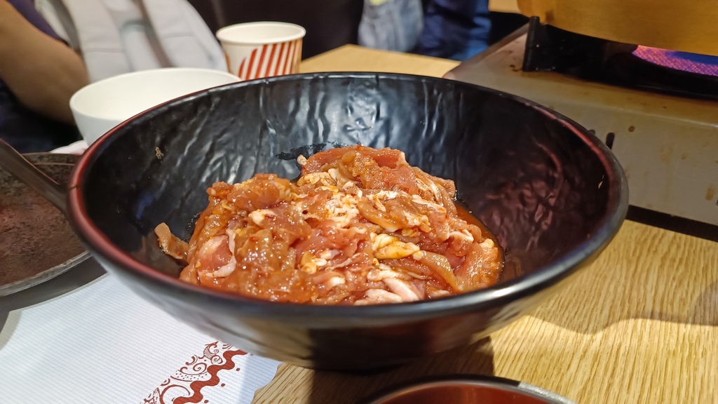 【台北中山】韓飽飽滿滿Okay韓式料理吃到飽、韓國烤肉吃到飽