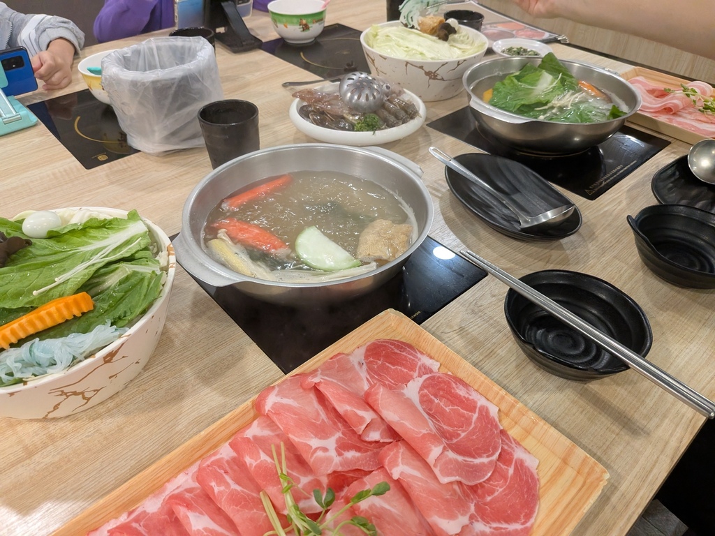 【台北士林】極禾職人鍋物延平店、創始店