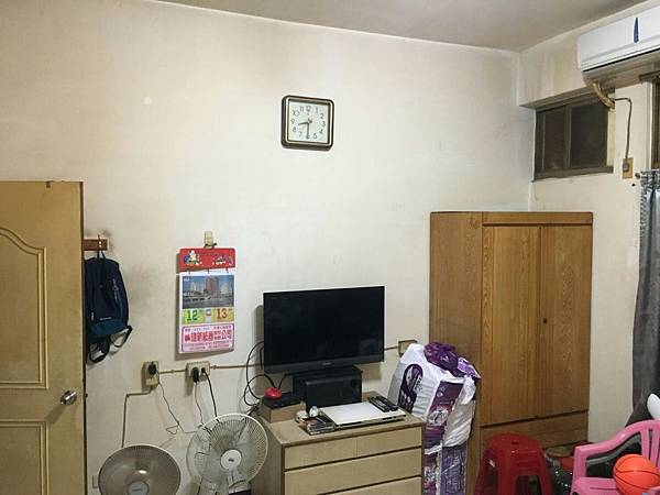 桃園富國路趴趴_180816_0026.jpg 三峽,台北,北部,新北,板橋,樹林,鶯歌,新店,桃園,三峽油漆,台北油漆,新北油漆,新店油漆,樹林油漆,板橋油漆,新莊油漆,三重油漆,桃園油漆,萬華油漆,油漆,裝修,裝潢,室內設計,粉刷,方師傅,防水,工程,水泥,泥作,水電,土水,漆油妻