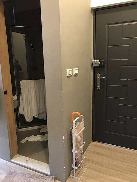 李晶_200306_0001.jpg 三峽,台北,北部,新北,板橋,樹林,鶯歌,新店,桃園,三峽油漆,台北油漆,新北油漆,新店油漆,樹林油漆,板橋油漆,新莊油漆,三重油漆,桃園油漆,萬華油漆,油漆,裝修,裝潢,室內設計,粉刷,方師傅,防水,工程,水泥,泥作,水電,土水,漆油妻