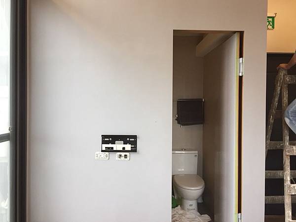 李晶_200306_0027.jpg 三峽,台北,北部,新北,板橋,樹林,鶯歌,新店,桃園,三峽油漆,台北油漆,新北油漆,新店油漆,樹林油漆,板橋油漆,新莊油漆,三重油漆,桃園油漆,萬華油漆,油漆,裝修,裝潢,室內設計,粉刷,方師傅,防水,工程,水泥,泥作,水電,土水,漆油妻