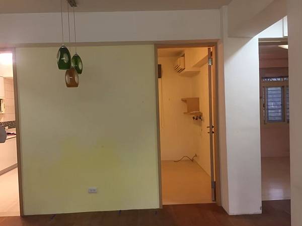 永吉路鄭先生_200306_0007.jpg 三峽,台北,北部,新北,板橋,樹林,鶯歌,新店,桃園,三峽油漆,台北油漆,新北油漆,新店油漆,樹林油漆,板橋油漆,新莊油漆,三重油漆,桃園油漆,萬華油漆,油漆,裝修,裝潢,室內設計,粉刷,方師傅,防水,工程,水泥,泥作,水電,土水,漆油妻