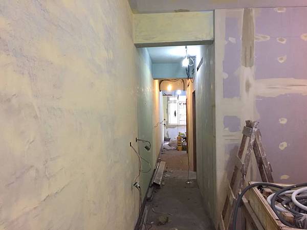 11549097667551.jpg 三峽,台北,北部,新北,板橋,樹林,鶯歌,新店,桃園,三峽油漆,台北油漆,新北油漆,新店油漆,樹林油漆,板橋油漆,新莊油漆,三重油漆,桃園油漆,萬華油漆,油漆,裝修,裝潢,室內設計,粉刷,方師傅,防水,工程,水泥,泥作,水電,土水,漆油妻