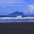 遠方的龜山島