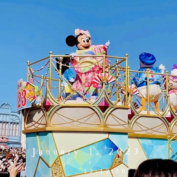 2023 DisneyLand 新年遊行