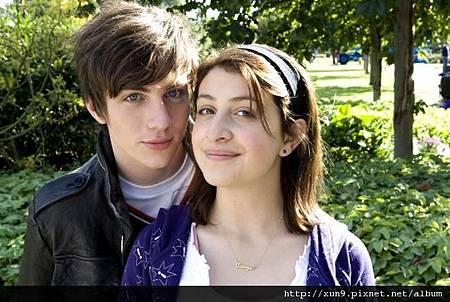 Angus Thongs and Perfect Snogging-1