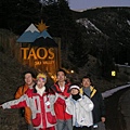 0169 TAOS_Skiing.JPG