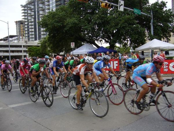 0899 Downtown Crit.JPG