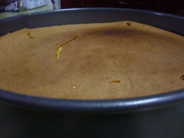 chiffon cake-2.JPG