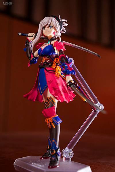 figma-FGO-P1083171