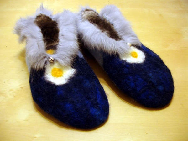 indoor slippers for adult