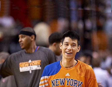 Jeremy-Lin-Carmelo-620x480