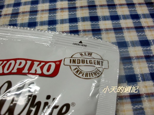 來自印尼的KOPIKO  L.A.白咖啡截角處