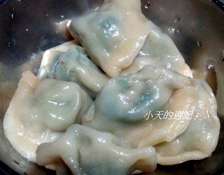 王記山東水餃大王煮熟的樣子