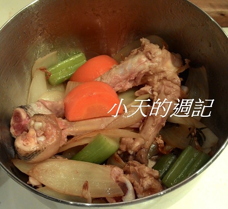 【課程體驗】FunCooking瘋食課＠BELLAVITA 男模主廚Augustin教你羅馬道地家鄉料理 (甜椒燉茄汁雞腿、經典四季麵包塔)10.jpg