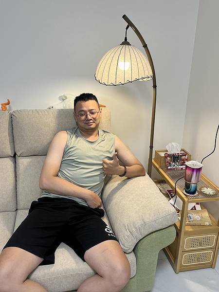 《庫克沙發｜台灣手工訂製沙發》給你高貴不貴的品質💛米盧貓抓布