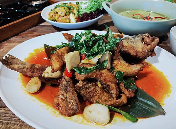 THAIJ21 THAIJ21