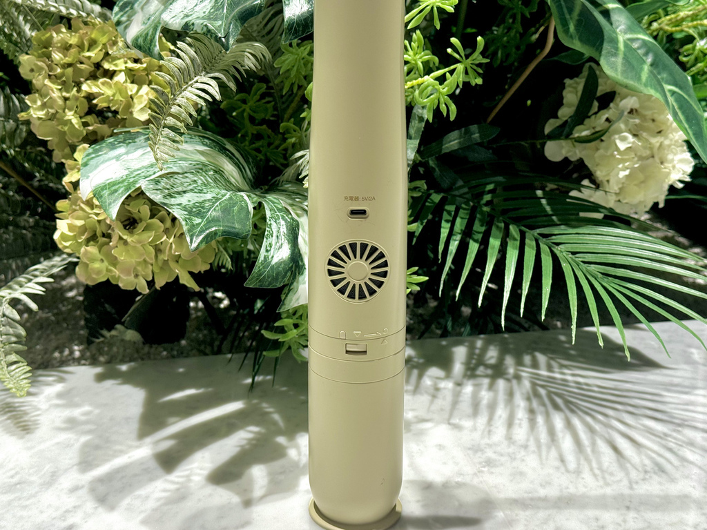 【吸塵器推薦】日本SANSUI 山水輕淨吸無線吸塵器│8折團 【吸塵器推薦】日本SANSUI 山水輕淨吸無線吸塵器│8折團