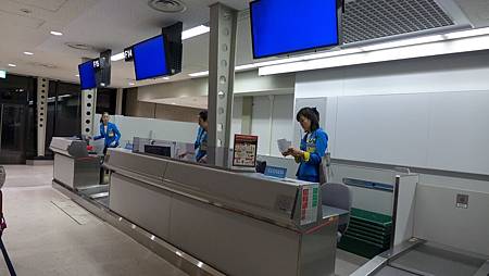 P1110291-2048.jpg