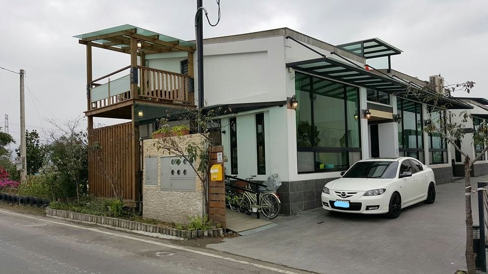 Inked17155192_1603531426331575_2539320678987939978_n_LI.jpg Inked17155192_1603531426331575_2539320678987939978_n_LI.jpg