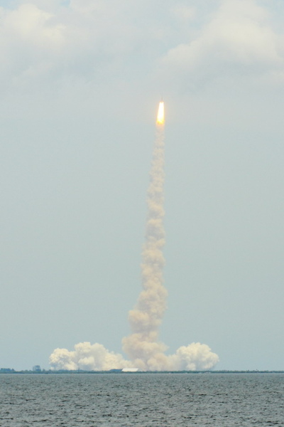 090511ShuttleLaunch31.jpg-1.jpg