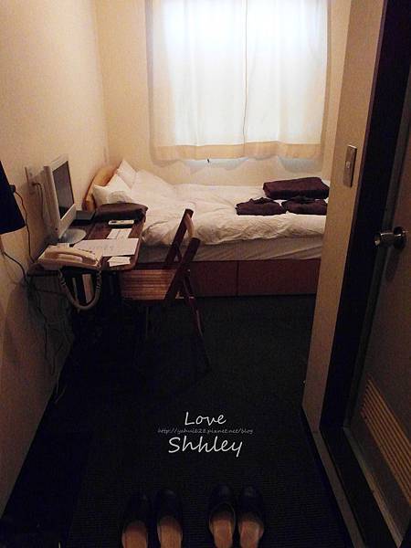 許莉。Shinjuku Apartment