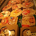 超市的冷凍pizza 台灣的好吃多了！.JPG