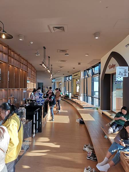 2022耶誕出遊 華泰名店城 客家茶文化館 新竹水蜜桃旅店 