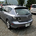 Mazda3車尾(頗有Lexus RX300的樣子)