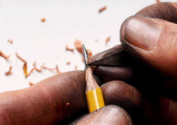 Pencil-Tip-Micro-Sculptures-By