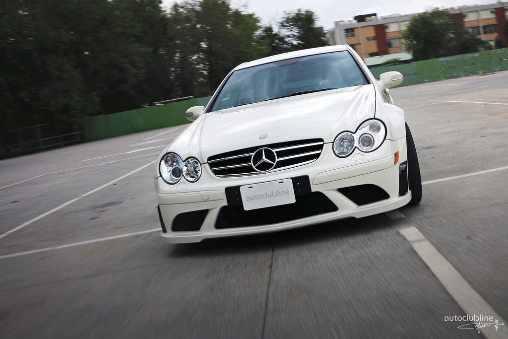 Mercedes-Benz CLK63 AMG Black Series