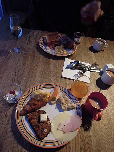DSCN2217_nEO_IMG.jpg DSCN2217_nEO_IMG.jpg