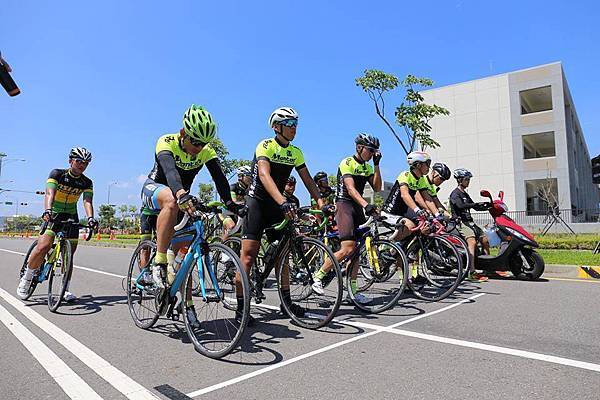 11951115_1073545145990848_6600489234563158167_n 11951115_1073545145990848_6600489234563158167_n