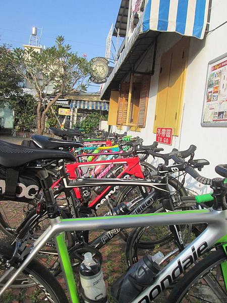 IMG_1096.JPG IMG_1096.JPG