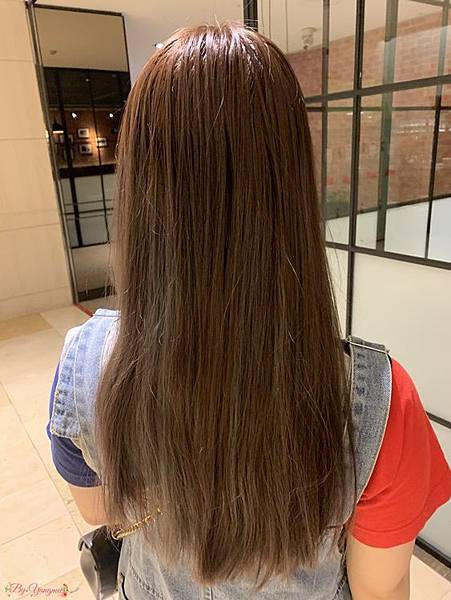 【美髮】霧感髮色好多變 * 台中西屯美髮  VS Hair 霧感冷色調藍紫色漸層染髮 推薦Vicky