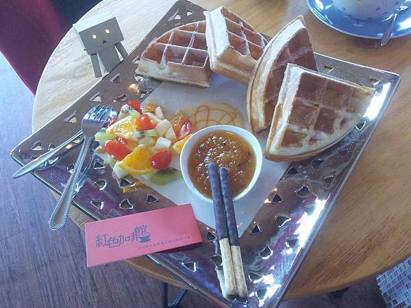 北屯區 紅色咖啡館 2 北屯區 紅色咖啡館 2