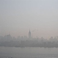 曼哈頓籠罩在霧中