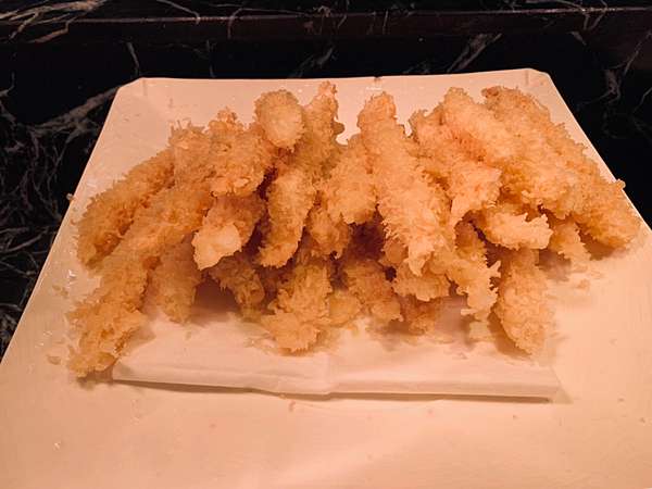 東食 欣葉日式料理健康店 夏季新菜單清爽出爐 壽司燒肉炸物吃到飽壽星限定版轉蛋超可愛 阿東的東食西遊