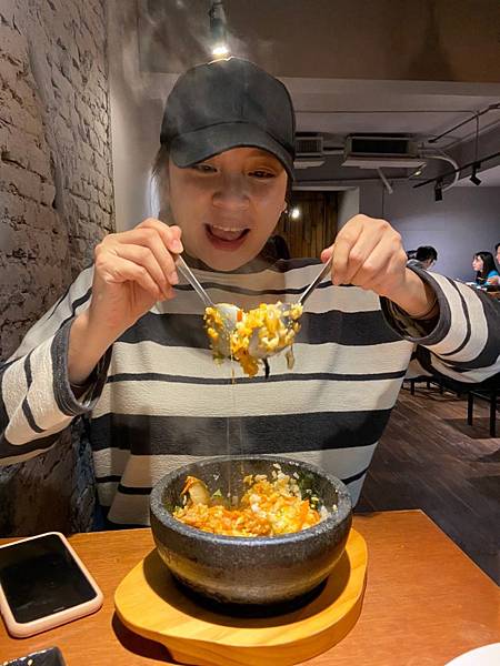 2020315 補過情人節 ???❤️? 吃小臭愛的韓式料理 四米大石鍋拌飯_200320_0075.jpg 2020315 補過情人節 ???❤️? 吃小臭愛的韓式料理 四米大石鍋拌飯_200320_0075.jpg